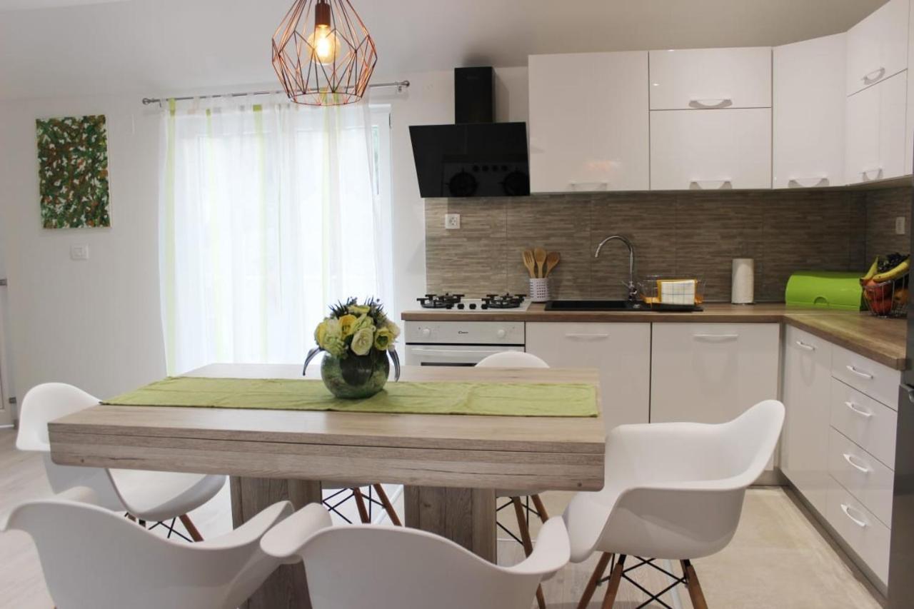 Holiday Home Ela Dračevica Dış mekan fotoğraf