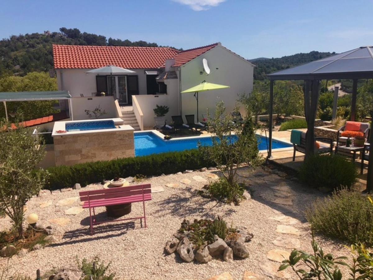 Holiday Home Ela Dračevica Dış mekan fotoğraf