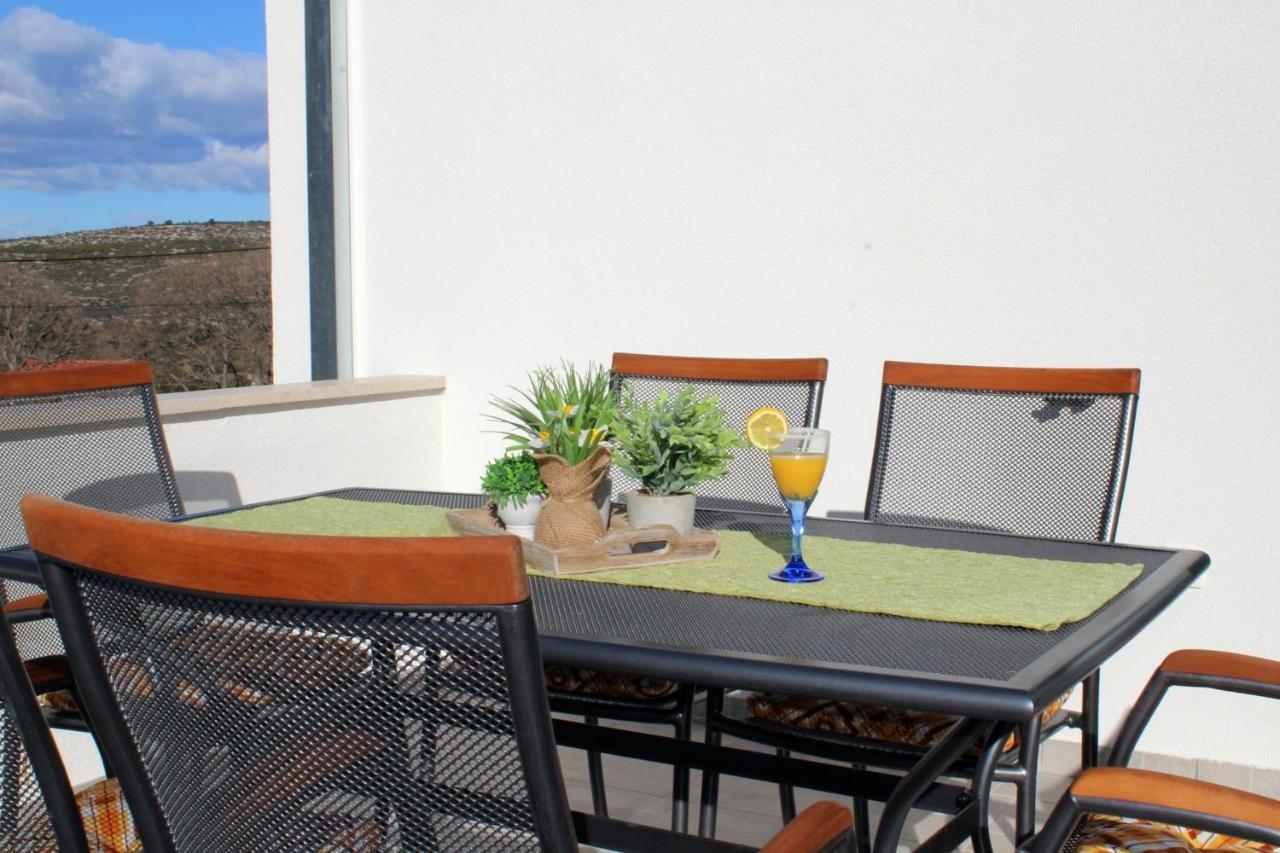 Holiday Home Ela Dračevica Dış mekan fotoğraf