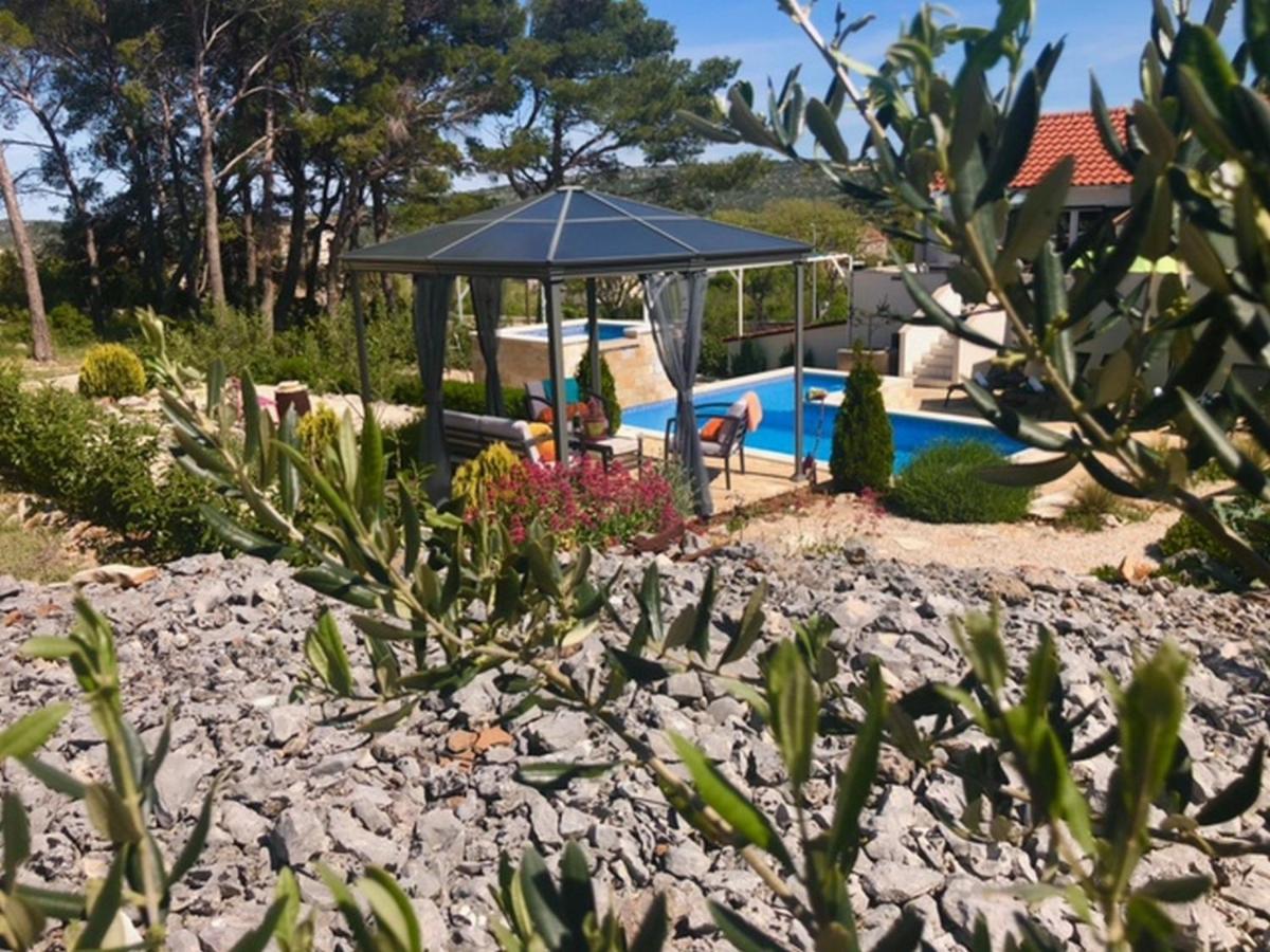 Holiday Home Ela Dračevica Dış mekan fotoğraf